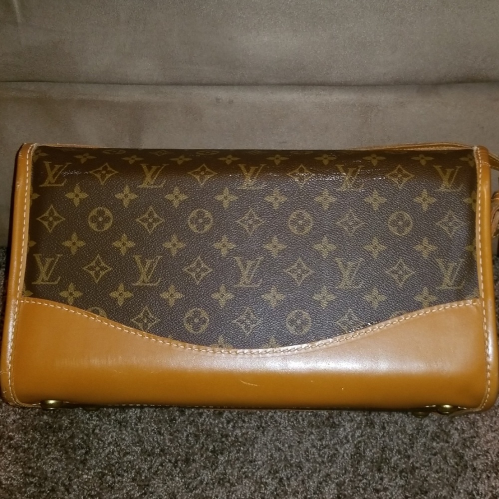Louis Vuitton travel vanity - Picture 4 of 8